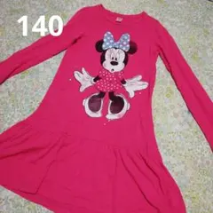 140 ミニーマウス　ワンピース　裾ペプラム