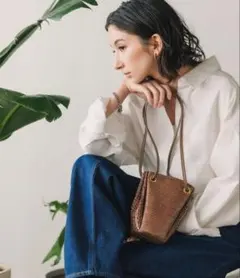 最終お値下げ シータパランティカ クロコ型押しミニバッグ 日本製 定価2.9万円