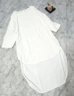 美品【panacea】パナチェア　アシンメトリーカットソー　日本製　白　40