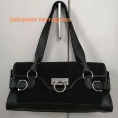 サルヴァトーレフェラガモ　ハンドバッグ　ブラック