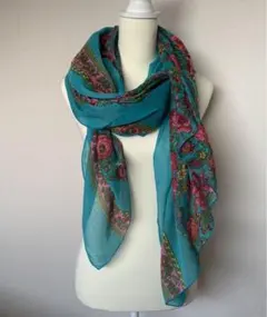 未使用　大判ストール　ブルー系 花柄