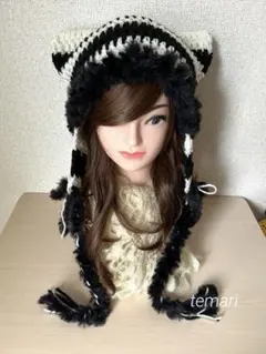 猫耳ニット帽　ネコ耳　耳当て　手編み　ハンドメイド　ボーダー　y2k 黒×白