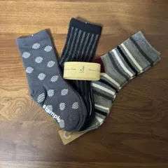 新品 atlast ソックス 靴下 2足セット - メルカリ