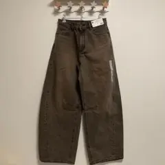 GU バレルレッグジーンズ