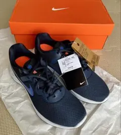 【新品・箱付】Nike ランニングシューズ　レボリューション6 ／26.5cm
