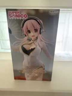 すーぱーそに子 TrioTryiT ホワイトチャイナドレスSUPERSONICO
