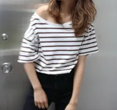ungridボーダーワンショルダーストライプオフショルダートップスTシャツ