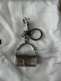 COACH タビーバッグチャーム　シルバー