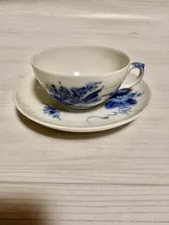 ロイヤルコペンハーゲン　ブルーフラワー　ティーカップとソーサー