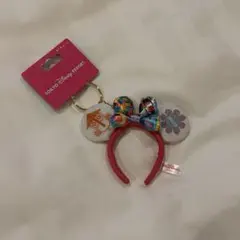 【新品未使用】ディズニー カチューシャ キーチェーン イッツアスモールワールド