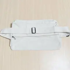 ショルダーバッグ ホワイト キャンバス 大容量 無地 シンプル 旅行