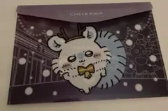 ちいかわ　セブンイレブン　セブン　フラットケース　モモンガ　クリスマス