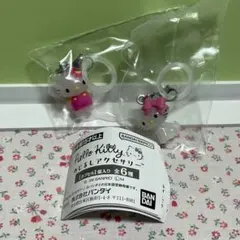 ハローキティ　めじるしアクセサリー　お花・チャーミーキティ①