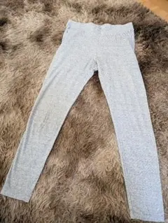 ユニクロ　UNIQLO　スキニー　スパッツ　レギンス　パンツ