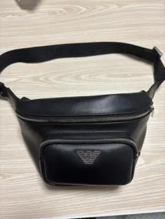美品 エンポリオアルマーニ ボディバッグ エンボス加工 イーグルロゴ