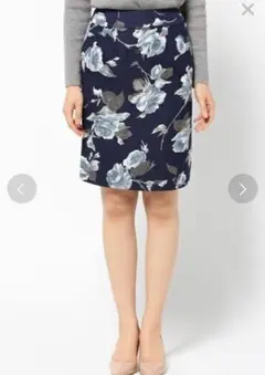 SALE◡̈⃝︎⋆︎*花柄ツィードスカート／MIIA