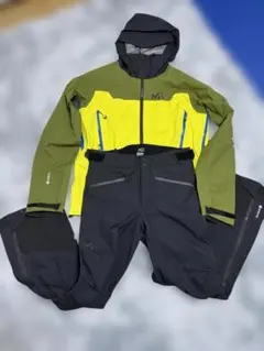 Item thumbnail for item 3fe8a3e2-7f5c-41f1-93ec-832d7c157198