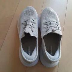 ホワイト メッシュスニーカー