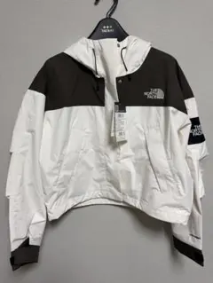 新品タグ付き　ノースフェイスホワイトレーベル　ウィメンズフーディジャケット　S