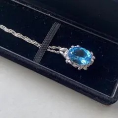 青色オーバルカットネックレス