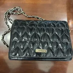 MOSCHINO ハートキルティング チェーンショルダーバッグ ブラック
