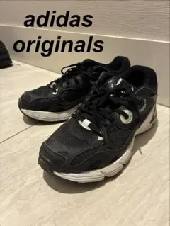adidas originals astir スニーカー