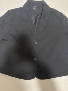 Dazy ブラック ショート丈　ジャケット 半袖