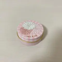 PAUL & JOE リップ コンディショニング バーム 01