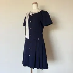 ダブルスタンダードクロージング シフォンブラウス 襟付き 金ボタン 異