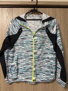 UNDER ARMOUR フード付きウィンドブレーカー SM