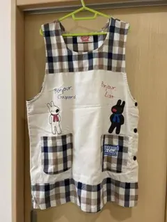 ⭐︎値下げしました⭐︎ 保育士エプロン　リサとガスパール　M〜L