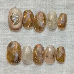 ネイルチップ　ニュアンスネイル　ブラウン　ゴールド　秋