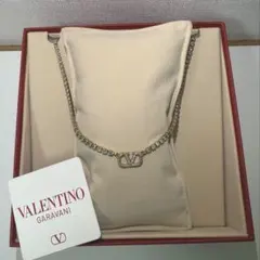 【VALENTINO】Vロゴ ネックレス【ヴァレンティノ】のサムネイル