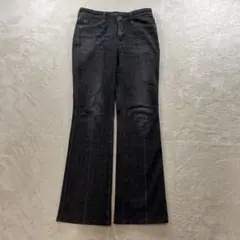 【F2332】Levi's サドルステッチ フレアジーンズ 28インチ ブラックのサムネイル