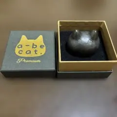 a-be cat. Premium 猫型置物
