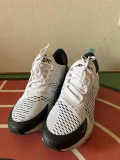 NIKE Air Max 270 ホワイト×ブラック 美品 人気モデル