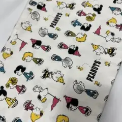 お買い得　最終1点！新作スヌーピー！PEANUTSキャラクター綿生地
