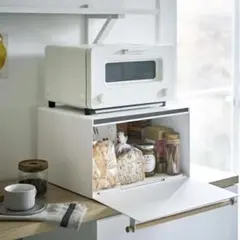 Item thumbnail for item 5dd24b20-5140-4131-bda8-8223cf032c7e