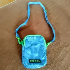 美品✨DIESEL ディーゼル ショルダーバッグ 　水色 斜め掛け　男女兼用☆