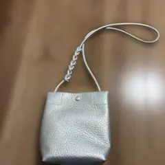 シルバー バケツ型ショルダーバッグ