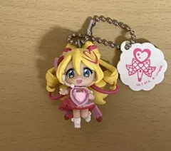 キュアアイドル　ガチャ　キーホルダー