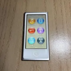 Apple iPod Nano シルバー 16GB 第7世代本体のみのサムネイル