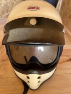 オーシャンビートル ヘルメット str Lサイズ やや傷や汚れあり 値下げ可能 オーシャンビートル ヘルメット str Lサイズ やや傷や汚れあり 値下げ
