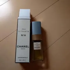 シャネル　NO.19