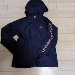 Under Armour ネイビー アウター SM/P/CH