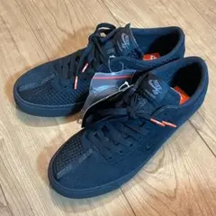 新品　NIKE SB 26.5 ブルイン ZOOM ISHOD　黒　イショッド