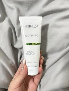 Item thumbnail for item 8de6b895-ac5e-4b2f-9fc5-e6b853703afb