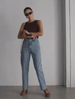 Item thumbnail for item 6fe10ad5-443c-4a73-9e2a-08ee8b79c00f