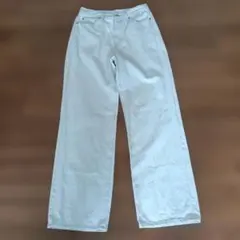 UNIQLO JEANS ワイドストレートデニム ハイライズ 24インチのサムネイル