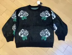 バラ柄アクリルニットセーター